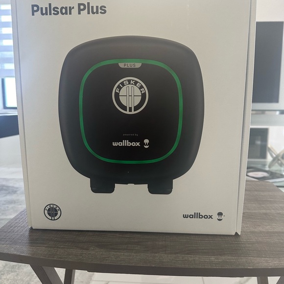 Pulsar Plus Connected And Smart EV electric car charge. - Picture 4 of 4